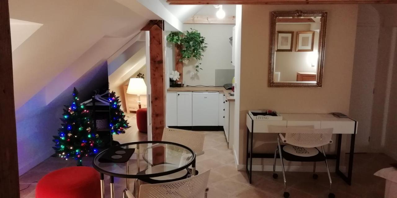 Patea - Cozy And Quiet 42 Sqm Near The City Centre Lejlighed Prag